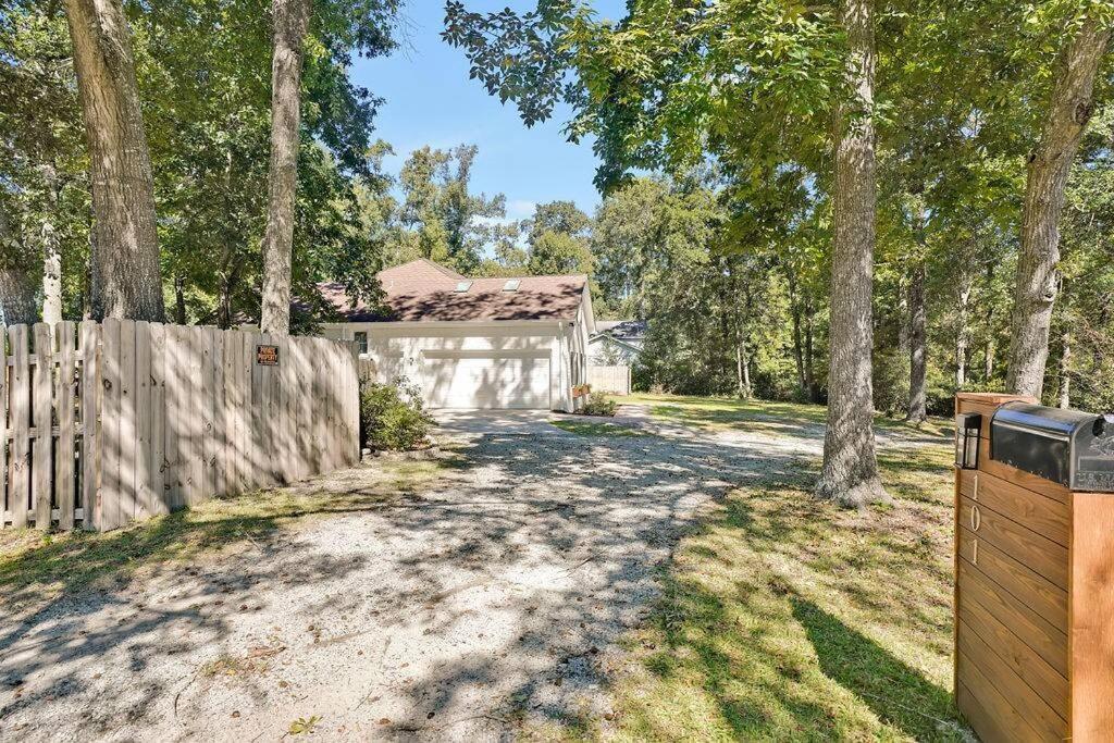 Villa Middle Sound Hideaway~Beaches, Shopping, Families Wilmington Exterior foto