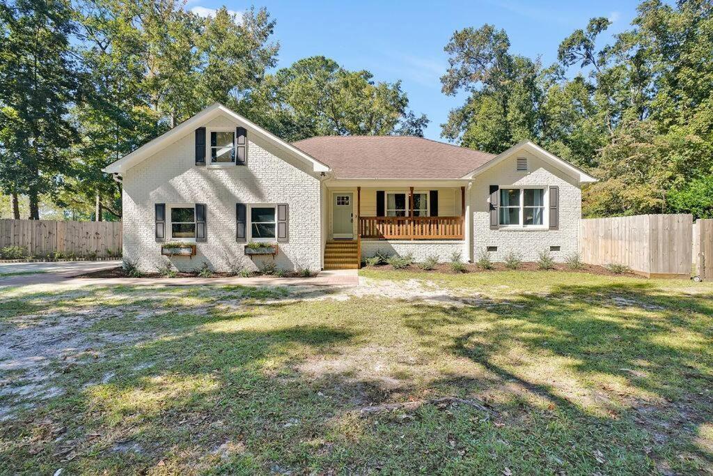 Villa Middle Sound Hideaway~Beaches, Shopping, Families Wilmington Exterior foto